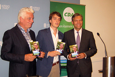 Presentatie verkiezingsboek CDA 2012